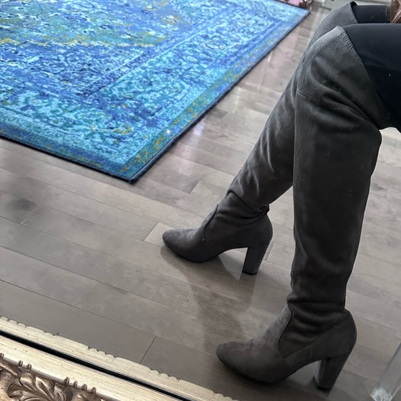 Blue Grey, heel knee high boots size 8, silver back zipper - Picture 2 of 9